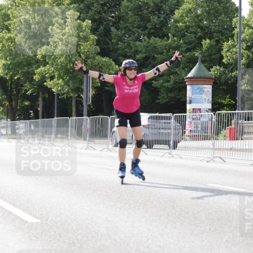 29.06.2025 - hella hamburg halbmarathon Jannik Wohlers http://msf.ph/oto/8142989 29.06.2025 09:06:36 Lombardsbrücke  meine-sportfotos.de