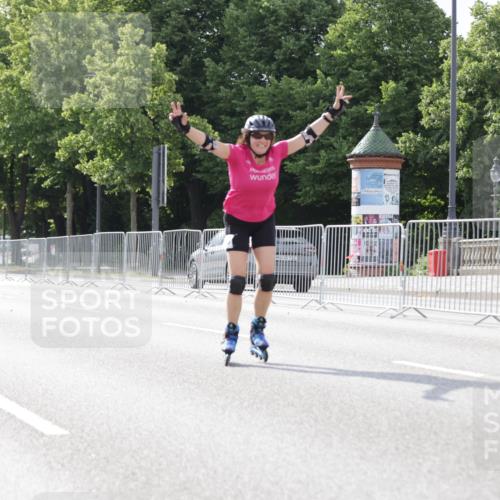 29.06.2025 - hella hamburg halbmarathon Jannik Wohlers http://msf.ph/oto/8142996 29.06.2025 09:06:36 Lombardsbrücke  meine-sportfotos.de