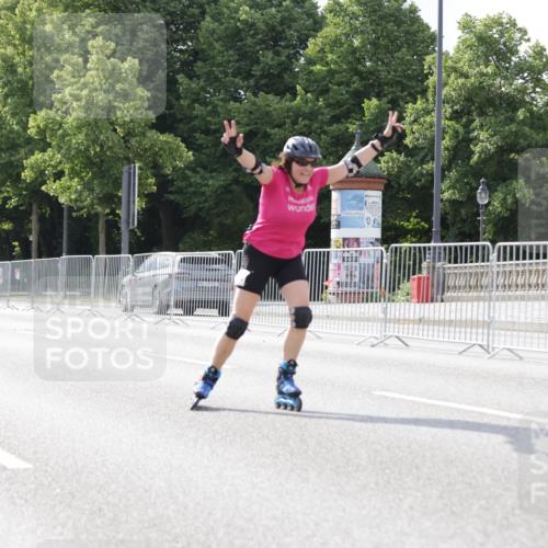 29.06.2025 - hella hamburg halbmarathon Jannik Wohlers http://msf.ph/oto/8143024 29.06.2025 09:06:36 Lombardsbrücke  meine-sportfotos.de