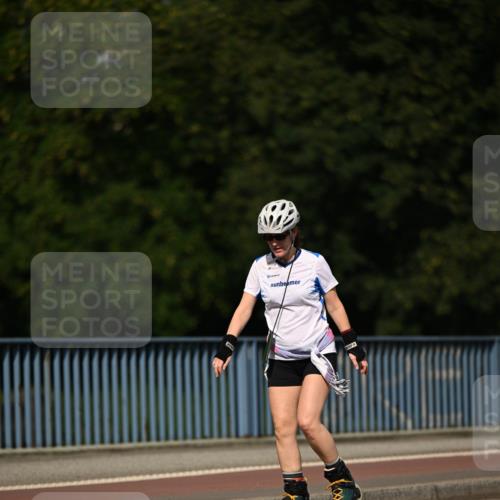 29.06.2025 - hella hamburg halbmarathon Dr. Thomas Lammeyer http://msf.ph/oto/8143045 29.06.2025 09:08:45 Kennedybrücke  meine-sportfotos.de