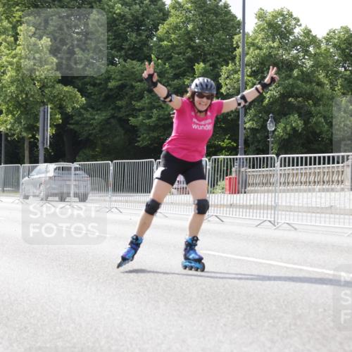 29.06.2025 - hella hamburg halbmarathon Jannik Wohlers http://msf.ph/oto/8143049 29.06.2025 09:06:36 Lombardsbrücke  meine-sportfotos.de