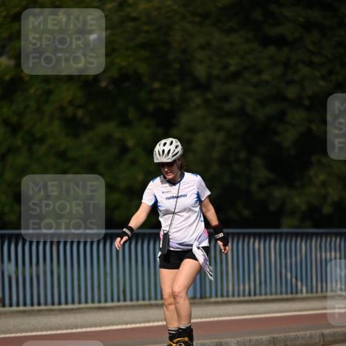 29.06.2025 - hella hamburg halbmarathon Dr. Thomas Lammeyer http://msf.ph/oto/8143050 29.06.2025 09:08:45 Kennedybrücke  meine-sportfotos.de