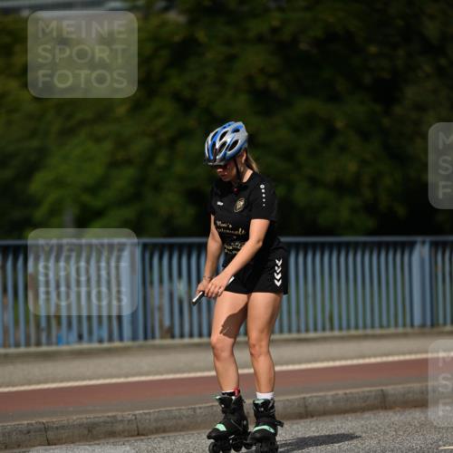 29.06.2025 - hella hamburg halbmarathon Dr. Thomas Lammeyer http://msf.ph/oto/8143057 29.06.2025 09:09:03 Kennedybrücke  meine-sportfotos.de
