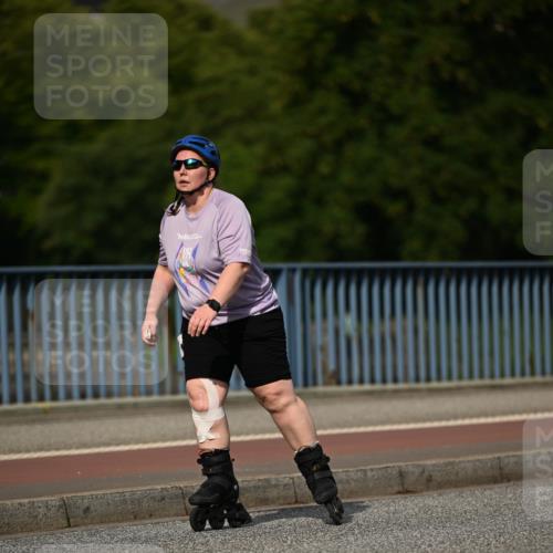 29.06.2025 - hella hamburg halbmarathon Dr. Thomas Lammeyer http://msf.ph/oto/8143079 29.06.2025 09:09:04 Kennedybrücke  meine-sportfotos.de