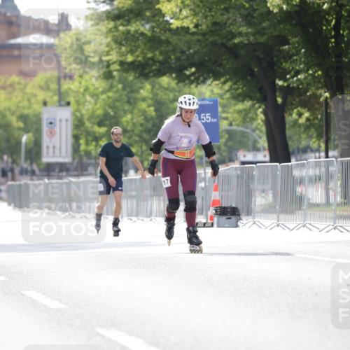 29.06.2025 - hella hamburg halbmarathon Jannik Wohlers http://msf.ph/oto/8143097 29.06.2025 09:06:40 Lombardsbrücke  meine-sportfotos.de