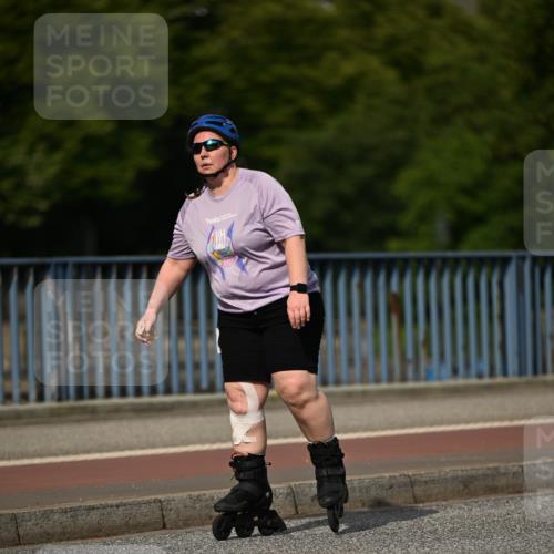 29.06.2025 - hella hamburg halbmarathon Dr. Thomas Lammeyer http://msf.ph/oto/8143100 29.06.2025 09:09:04 Kennedybrücke  meine-sportfotos.de
