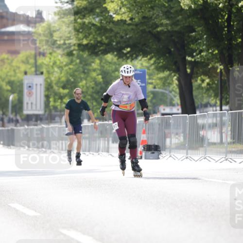 29.06.2025 - hella hamburg halbmarathon Jannik Wohlers http://msf.ph/oto/8143107 29.06.2025 09:06:40 Lombardsbrücke  meine-sportfotos.de