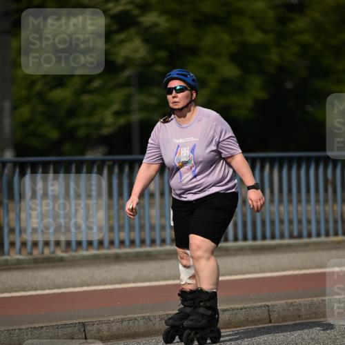 29.06.2025 - hella hamburg halbmarathon Dr. Thomas Lammeyer http://msf.ph/oto/8143121 29.06.2025 09:09:05 Kennedybrücke  meine-sportfotos.de