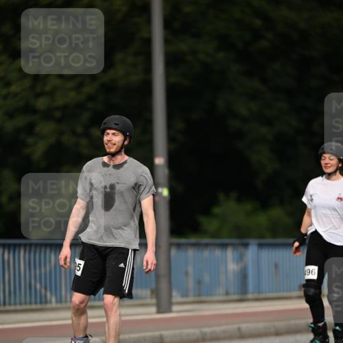 29.06.2025 - hella hamburg halbmarathon Dr. Thomas Lammeyer http://msf.ph/oto/8143161 29.06.2025 09:11:47 Kennedybrücke  meine-sportfotos.de