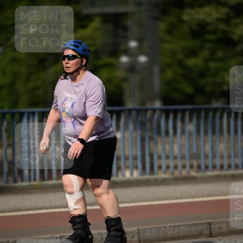 29.06.2025 - hella hamburg halbmarathon Dr. Thomas Lammeyer http://msf.ph/oto/8143166 29.06.2025 09:09:05 Kennedybrücke  meine-sportfotos.de