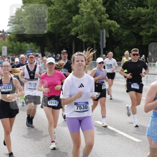 29.06.2025 - hella hamburg halbmarathon Jannik Wohlers http://msf.ph/oto/8143175 29.06.2025 10:45:04 Lombardsbrücke 1060, 1085, 1713, 1798, 2008, 2216, 2217, 2657, 2664, 2973, 3357, 3377, 3879, 3993, 4099, 4102, 4224, 4306, 4504, 4820, 5099, 5108, 5339, 5636, 5949, 6150, 6763, 6788, 6911, 6922, 6980, 7283, 7530, 7541, 7859, 8605, 8745, 9620, 10030, 10182, 10225, 10812, 11119, 11314, 11473, 11474, 11640, 11660, 11725, 11726, 12415, 12575, 12856, 12878, 13555, 13791, 13862, 14002, 14185, 14232, 14379, 14410, 14742, 15011, 15450, 15517, 15557, 15692, 16415, 18264 meine-sportfotos.de