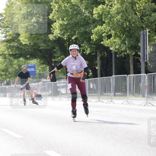 29.06.2025 - hella hamburg halbmarathon Jannik Wohlers http://msf.ph/oto/8143199 29.06.2025 09:06:43 Lombardsbrücke  meine-sportfotos.de