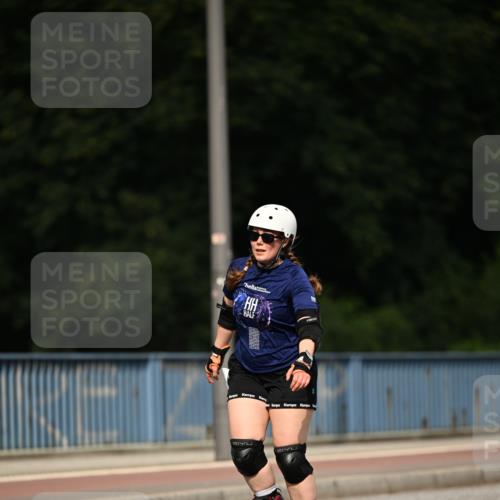 29.06.2025 - hella hamburg halbmarathon Dr. Thomas Lammeyer http://msf.ph/oto/8143216 29.06.2025 09:11:50 Kennedybrücke  meine-sportfotos.de