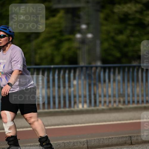 29.06.2025 - hella hamburg halbmarathon Dr. Thomas Lammeyer http://msf.ph/oto/8143221 29.06.2025 09:09:05 Kennedybrücke  meine-sportfotos.de