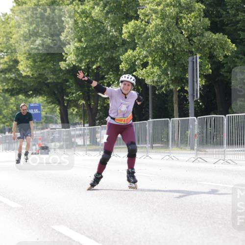29.06.2025 - hella hamburg halbmarathon Jannik Wohlers http://msf.ph/oto/8143246 29.06.2025 09:06:44 Lombardsbrücke  meine-sportfotos.de