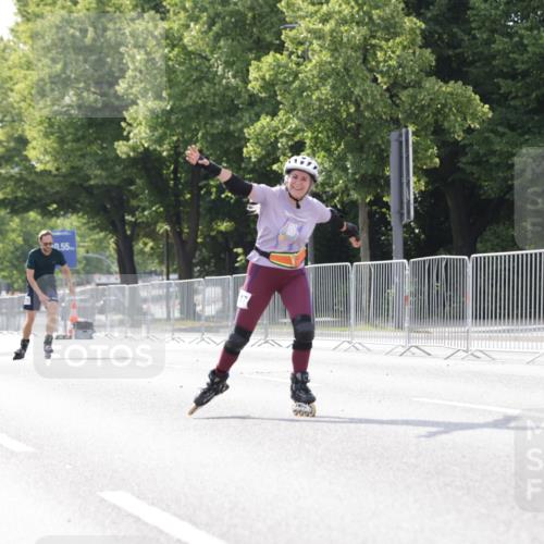 29.06.2025 - hella hamburg halbmarathon Jannik Wohlers http://msf.ph/oto/8143255 29.06.2025 09:06:44 Lombardsbrücke  meine-sportfotos.de