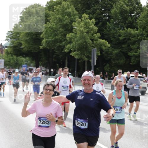 29.06.2025 - hella hamburg halbmarathon Jannik Wohlers http://msf.ph/oto/8143267 29.06.2025 10:45:08 Lombardsbrücke 1033, 1060, 1085, 1713, 2008, 2216, 2217, 2550, 2657, 2664, 2973, 3357, 3377, 4224, 4306, 5339, 5949, 6150, 6763, 6911, 6922, 7283, 7530, 7541, 7859, 8745, 9620, 10030, 10182, 10225, 10812, 11119, 11640, 11660, 11725, 11726, 12575, 12856, 12878, 13302, 13791, 13862, 14185, 14232, 14379, 14742, 15011, 15450, 15517, 15557, 15692, 16415, 17054, 18003, 18264, 19039 meine-sportfotos.de