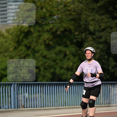 29.06.2025 - hella hamburg halbmarathon Dr. Thomas Lammeyer http://msf.ph/oto/8143289 29.06.2025 09:09:14 Kennedybrücke  meine-sportfotos.de