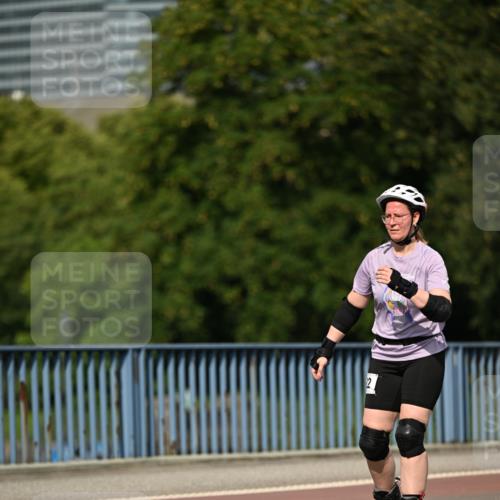 29.06.2025 - hella hamburg halbmarathon Dr. Thomas Lammeyer http://msf.ph/oto/8143294 29.06.2025 09:09:14 Kennedybrücke  meine-sportfotos.de