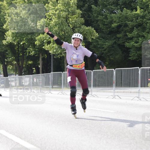 29.06.2025 - hella hamburg halbmarathon Jannik Wohlers http://msf.ph/oto/8143317 29.06.2025 09:06:45 Lombardsbrücke  meine-sportfotos.de