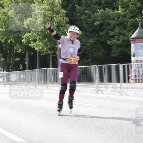 29.06.2025 - hella hamburg halbmarathon Jannik Wohlers http://msf.ph/oto/8143343 29.06.2025 09:06:45 Lombardsbrücke  meine-sportfotos.de