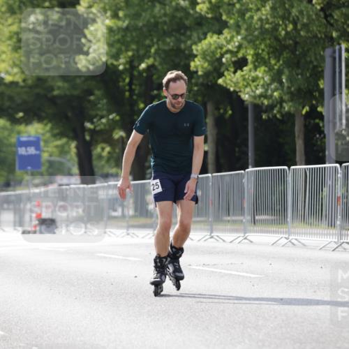 29.06.2025 - hella hamburg halbmarathon Jannik Wohlers http://msf.ph/oto/8143349 29.06.2025 09:06:48 Lombardsbrücke  meine-sportfotos.de