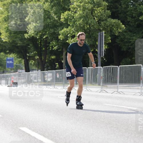 29.06.2025 - hella hamburg halbmarathon Jannik Wohlers http://msf.ph/oto/8143388 29.06.2025 09:06:48 Lombardsbrücke  meine-sportfotos.de