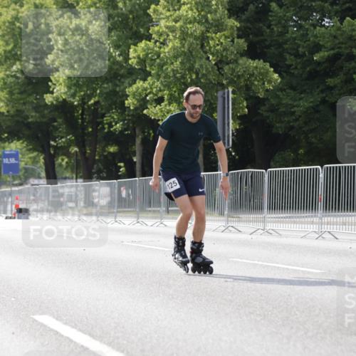 29.06.2025 - hella hamburg halbmarathon Jannik Wohlers http://msf.ph/oto/8143404 29.06.2025 09:06:48 Lombardsbrücke  meine-sportfotos.de