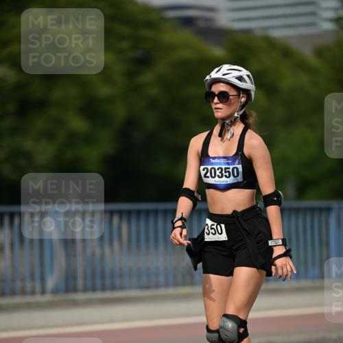 29.06.2025 - hella hamburg halbmarathon Dr. Thomas Lammeyer http://msf.ph/oto/8143442 29.06.2025 09:11:54 Kennedybrücke  meine-sportfotos.de