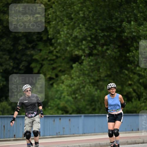 29.06.2025 - hella hamburg halbmarathon Dr. Thomas Lammeyer http://msf.ph/oto/8143538 29.06.2025 09:12:05 Kennedybrücke  meine-sportfotos.de