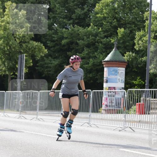 29.06.2025 - hella hamburg halbmarathon Jannik Wohlers http://msf.ph/oto/8143666 29.06.2025 09:07:05 Lombardsbrücke  meine-sportfotos.de