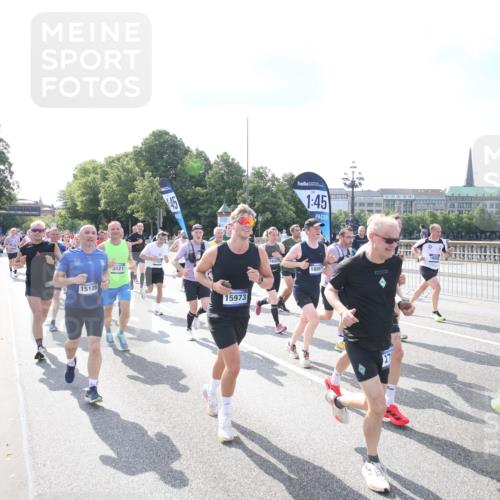 29.06.2025 - hella hamburg halbmarathon Jannik Wohlers http://msf.ph/oto/8143669 29.06.2025 09:52:33 Lombardsbrücke 1070, 1163, 1176, 1391, 1613, 1782, 2048, 2213, 2233, 2590, 2788, 2970, 3021, 3098, 3109, 3124, 3304, 3907, 3917, 3928, 4080, 4277, 4691, 4933, 4981, 5476, 5682, 6152, 6716, 7005, 7093, 7147, 7325, 7599, 7843, 8145, 8467, 8694, 8704, 8722, 8819, 9081, 9213, 9232, 9374, 9538, 9540, 10000, 10208, 10211, 10216, 10251, 10313, 10750, 10969, 11153, 11291, 11346, 11469, 11778, 12534, 12588, 12783, 13709, 13782, 14661, 14690, 14849, 15126, 15133, 15280, 16414 meine-sportfotos.de