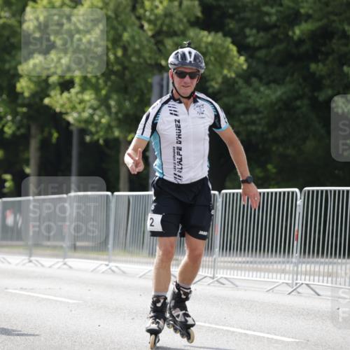 29.06.2025 - hella hamburg halbmarathon Jannik Wohlers http://msf.ph/oto/8143705 29.06.2025 09:07:06 Lombardsbrücke  meine-sportfotos.de