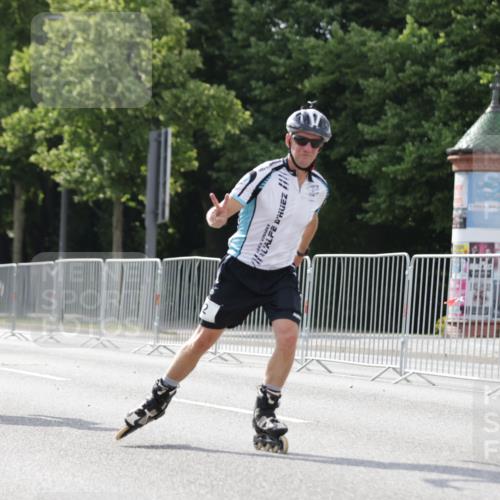 29.06.2025 - hella hamburg halbmarathon Jannik Wohlers http://msf.ph/oto/8143733 29.06.2025 09:07:06 Lombardsbrücke  meine-sportfotos.de