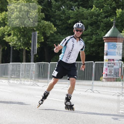 29.06.2025 - hella hamburg halbmarathon Jannik Wohlers http://msf.ph/oto/8143740 29.06.2025 09:07:07 Lombardsbrücke  meine-sportfotos.de