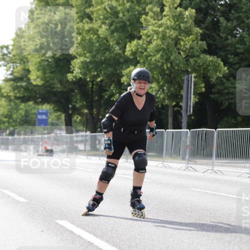 29.06.2025 - hella hamburg halbmarathon Jannik Wohlers http://msf.ph/oto/8143760 29.06.2025 09:07:08 Lombardsbrücke  meine-sportfotos.de