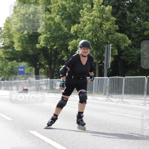 29.06.2025 - hella hamburg halbmarathon Jannik Wohlers http://msf.ph/oto/8143763 29.06.2025 09:07:08 Lombardsbrücke  meine-sportfotos.de