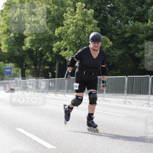 29.06.2025 - hella hamburg halbmarathon Jannik Wohlers http://msf.ph/oto/8143782 29.06.2025 09:07:08 Lombardsbrücke  meine-sportfotos.de