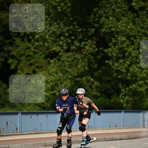 29.06.2025 - hella hamburg halbmarathon Dr. Thomas Lammeyer http://msf.ph/oto/8143836 29.06.2025 09:09:32 Kennedybrücke  meine-sportfotos.de