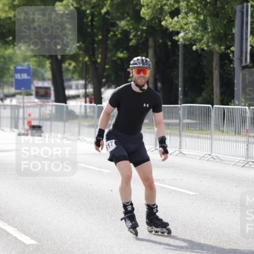 29.06.2025 - hella hamburg halbmarathon Jannik Wohlers http://msf.ph/oto/8143904 29.06.2025 09:07:27 Lombardsbrücke  meine-sportfotos.de