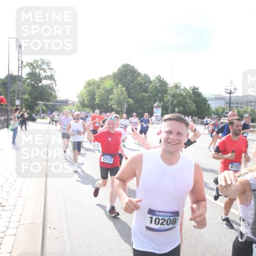 29.06.2025 - hella hamburg halbmarathon Jannik Wohlers http://msf.ph/oto/8143937 29.06.2025 09:52:36 Lombardsbrücke 1012, 1070, 1163, 1176, 1391, 1735, 1782, 2048, 2213, 2233, 2590, 2788, 2970, 3021, 3098, 3304, 3907, 3917, 3928, 4080, 4277, 4691, 4933, 4981, 5132, 5476, 5682, 6081, 6152, 6712, 6716, 7005, 7093, 7147, 7325, 7599, 8145, 8467, 8694, 8704, 8722, 8819, 9081, 9213, 9232, 9374, 9538, 9540, 10208, 10211, 10216, 10251, 10313, 10750, 11153, 11291, 11346, 11469, 11778, 12154, 12534, 12685, 12783, 12966, 13709, 13782, 14351, 14661, 14690, 14849, 15126, 15133, 16414 meine-sportfotos.de