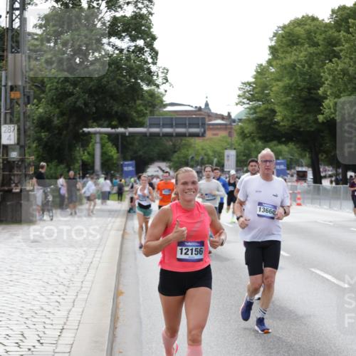 29.06.2025 - hella hamburg halbmarathon Jannik Wohlers http://msf.ph/oto/8144053 29.06.2025 10:08:51 Lombardsbrücke 1147, 1188, 1838, 2978, 4859, 5806, 5885, 6674, 7187, 9718, 10194, 10819, 11067, 11496, 12156, 12862, 13210, 13660, 14736, 17347, 18726, 18727 meine-sportfotos.de