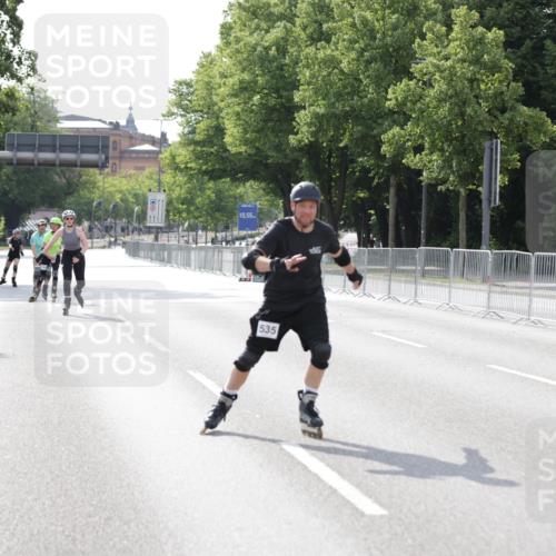 29.06.2025 - hella hamburg halbmarathon Jannik Wohlers http://msf.ph/oto/8144061 29.06.2025 09:07:30 Lombardsbrücke  meine-sportfotos.de