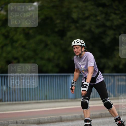 29.06.2025 - hella hamburg halbmarathon Dr. Thomas Lammeyer http://msf.ph/oto/8144089 29.06.2025 09:12:26 Kennedybrücke  meine-sportfotos.de