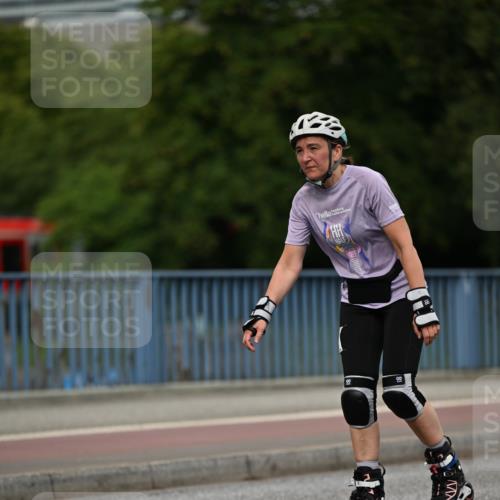 29.06.2025 - hella hamburg halbmarathon Dr. Thomas Lammeyer http://msf.ph/oto/8144102 29.06.2025 09:12:26 Kennedybrücke  meine-sportfotos.de