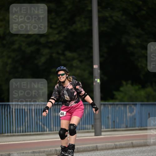 29.06.2025 - hella hamburg halbmarathon Dr. Thomas Lammeyer http://msf.ph/oto/8144193 29.06.2025 09:12:45 Kennedybrücke  meine-sportfotos.de