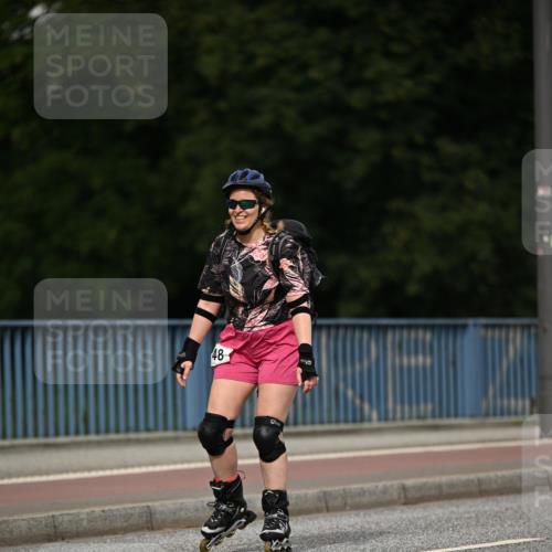 29.06.2025 - hella hamburg halbmarathon Dr. Thomas Lammeyer http://msf.ph/oto/8144206 29.06.2025 09:12:46 Kennedybrücke  meine-sportfotos.de
