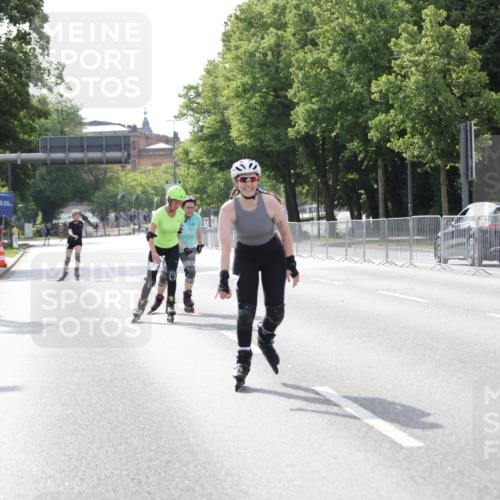29.06.2025 - hella hamburg halbmarathon Jannik Wohlers http://msf.ph/oto/8144208 29.06.2025 09:07:34 Lombardsbrücke  meine-sportfotos.de