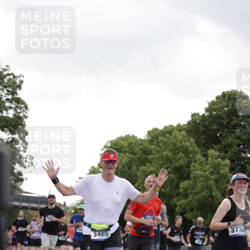 29.06.2025 - hella hamburg halbmarathon Jannik Wohlers http://msf.ph/oto/8144228 29.06.2025 10:46:19 Lombardsbrücke 1363, 1371, 1375, 1720, 1999, 2162, 2320, 3277, 3406, 3407, 3469, 3734, 3823, 4202, 4296, 4342, 4355, 4604, 5700, 6124, 6161, 6740, 7412, 7767, 7827, 8477, 8551, 8553, 9092, 9243, 9691, 9743, 10230, 10515, 10591, 12140, 13195, 13756, 13757, 13885, 13969, 14011, 14181, 14261, 14891, 15852, 16218, 16882, 16987, 17419, 17459, 18315, 18458, 18881, 18924 meine-sportfotos.de