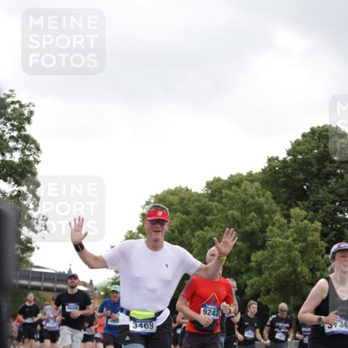29.06.2025 - hella hamburg halbmarathon Jannik Wohlers http://msf.ph/oto/8144233 29.06.2025 10:46:19 Lombardsbrücke 1363, 1371, 1375, 1720, 1999, 2162, 2320, 3277, 3406, 3407, 3469, 3734, 3823, 4202, 4296, 4342, 4355, 4604, 5700, 6124, 6161, 6740, 7412, 7767, 7827, 8477, 8551, 8553, 9092, 9243, 9691, 9743, 10230, 10515, 10591, 12140, 13195, 13756, 13757, 13885, 13969, 14011, 14181, 14261, 14891, 15852, 16218, 16882, 16987, 17419, 17459, 18315, 18458, 18881, 18924 meine-sportfotos.de